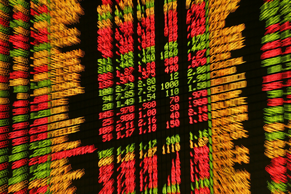 US cattle futures fall as weak cash prices weigh on beef market - CME