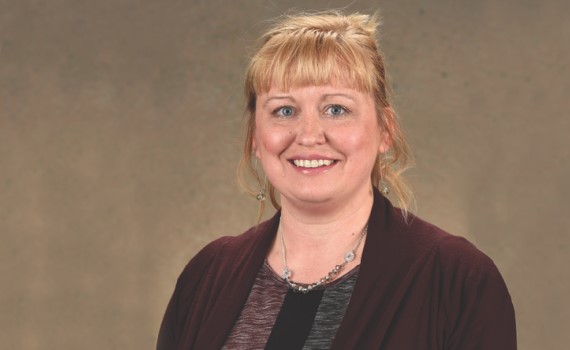 Eva Jablonski, DVM, senior technical services veterinarian for Zoetis