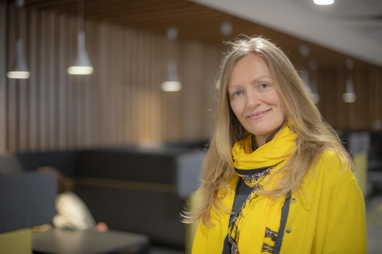 Martha RJ Clokie, Professor of Microbiology at the University of Leicester