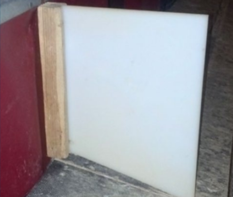 Figure 12. Placing partitions (false walls) between the nests can reduce overcrowding in corner and end of the line nests.